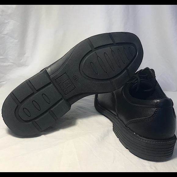 Shoes Mens Berkeley Cap Toe Oxford Dressshoe 75